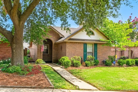 Photo of 379 Mitchell Avenue, Montgomery, AL 36109 (MLS # 589882)