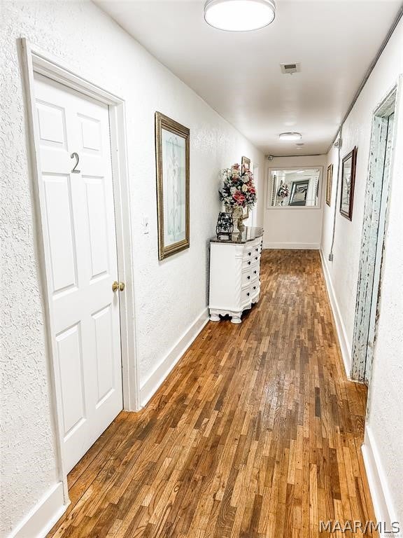 2620 E 3RD Street - Photo 3