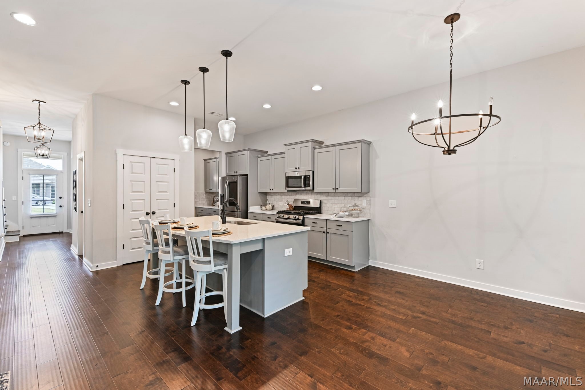 731 Hedgefield Way - Photo 4