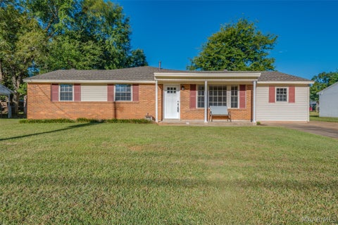 Photo of 613 Woodvale Road, Prattville, AL 36067 (MLS # 590845)