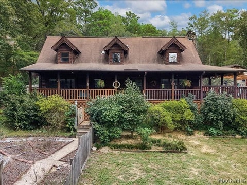Photo of 418 Timberlane Road, Wetumpka, AL 36093 (MLS # 590758)