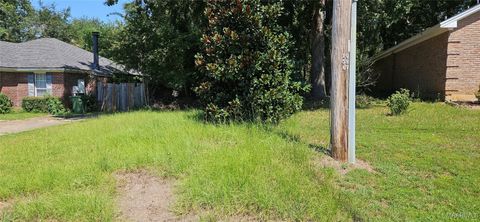 Photo of 6212 Taylor Ridge Road, Montgomery, AL 36116 (MLS # 579668)