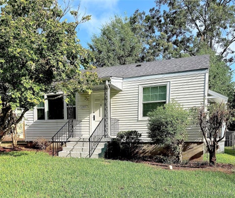 Photo of 2315 6th Street, Montgomery, AL 36106 (MLS # 591500)