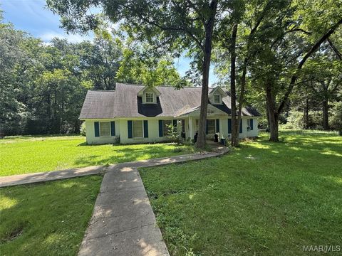 Photo of 133 Locust Lane, Uniontown, AL 36786 (MLS # 580974)