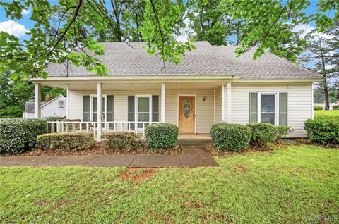 Photo of 2936 Woodforest Lane, Montgomery, AL 36109 (MLS # 586639)