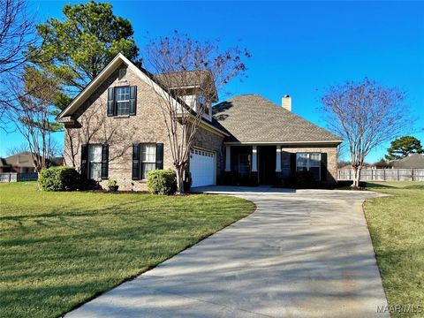 Photo of 1744 MEADOWBROOK Drive, Prattville, AL 36066 (MLS # 582858)