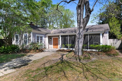 Photo of 2017 Hazel Hedge Lane, Montgomery, AL 36106 (MLS # 585062)