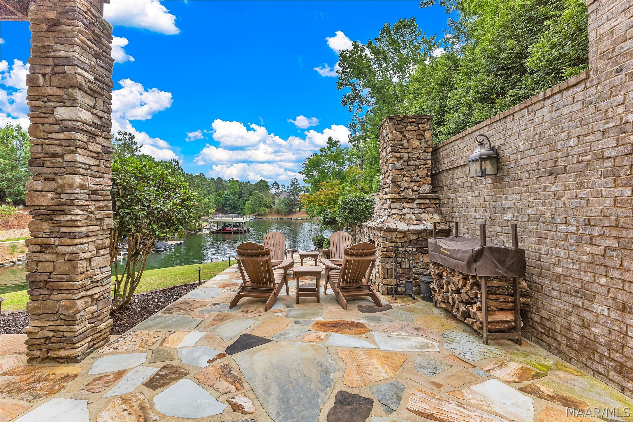 Dadeville, Alabama, 36853, United States, 4 Bedrooms Bedrooms, ,5 BathroomsBathrooms,Residential,Active,2045380
