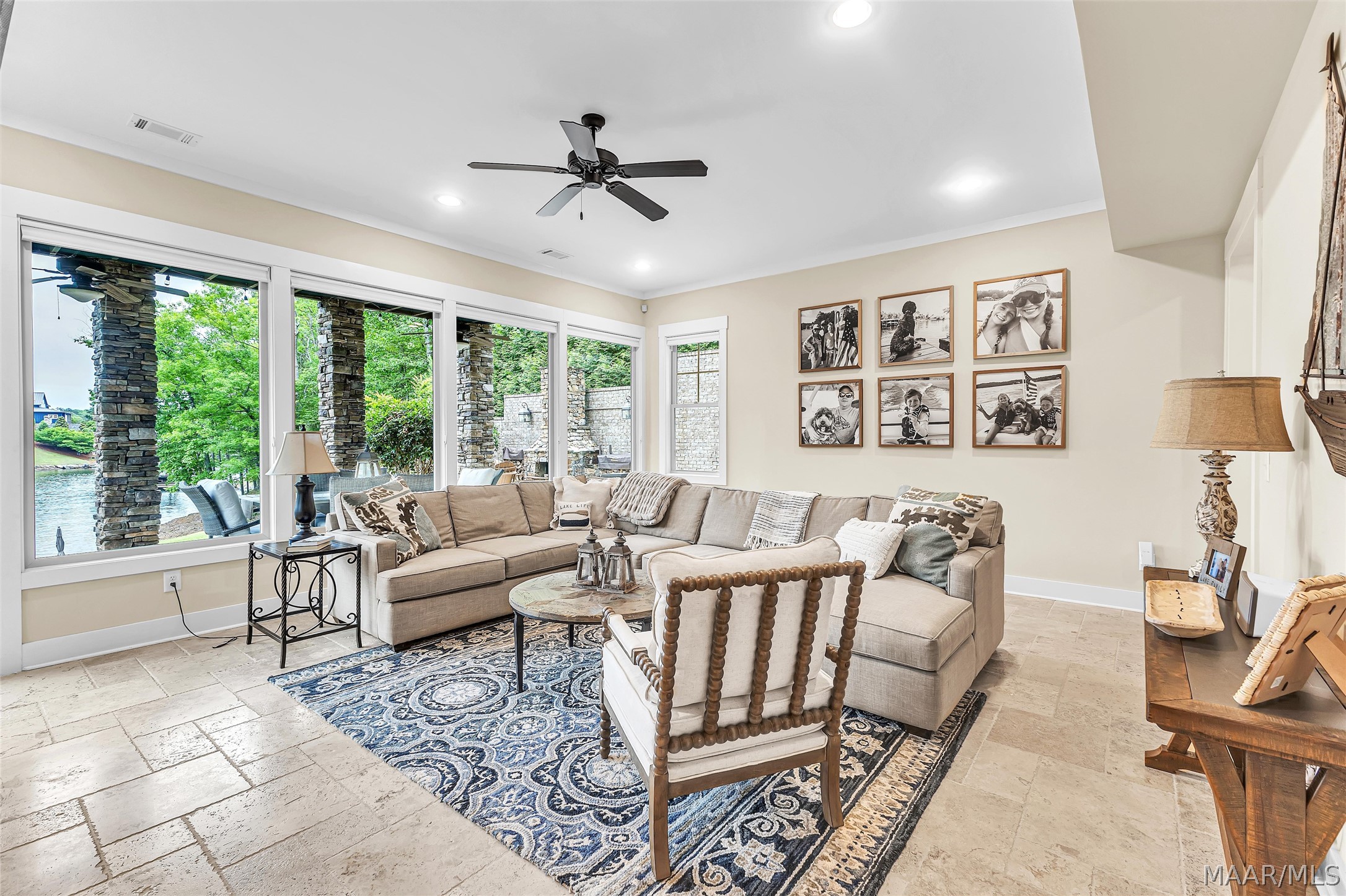 Dadeville, Alabama, 36853, United States, 4 Bedrooms Bedrooms, ,5 BathroomsBathrooms,Residential,Active,2045380