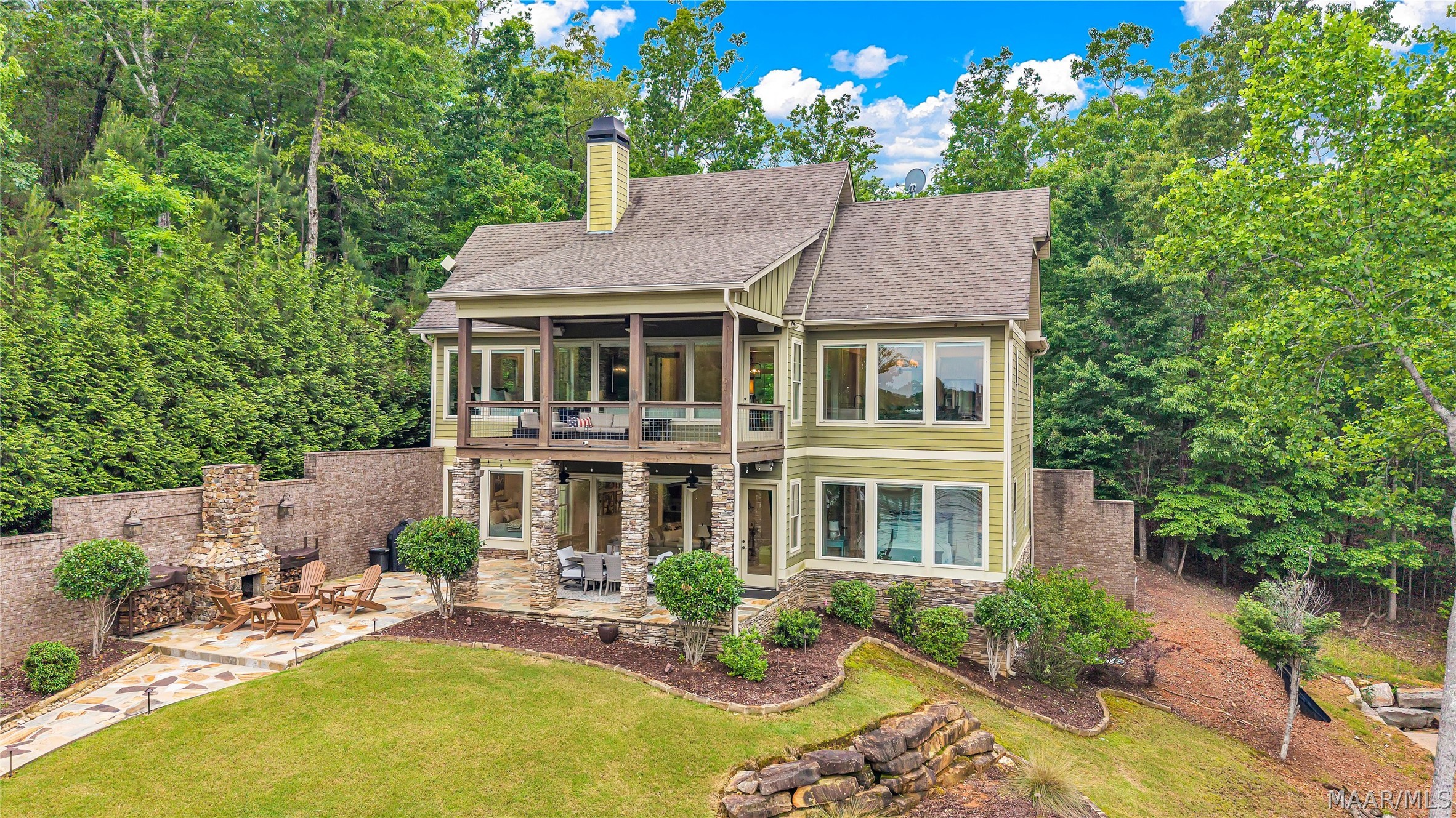 Dadeville, Alabama, 36853, United States, 4 Bedrooms Bedrooms, ,5 BathroomsBathrooms,Residential,Active,2045380