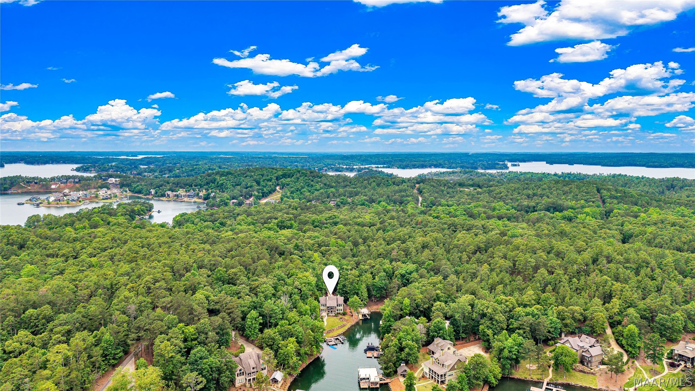 Dadeville, Alabama, 36853, United States, 4 Bedrooms Bedrooms, ,5 BathroomsBathrooms,Residential,Active,2045380