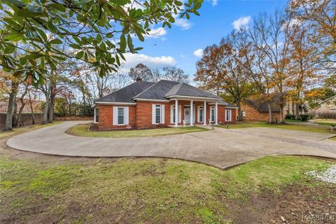 Photo of 1852 Wentworth Drive, Montgomery, AL 36106 (MLS # 582362)