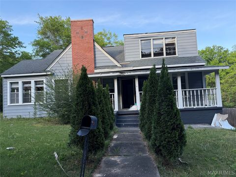 Photo of 1608 Adams Street, Tuskegee, AL 36083 (MLS # 585678)
