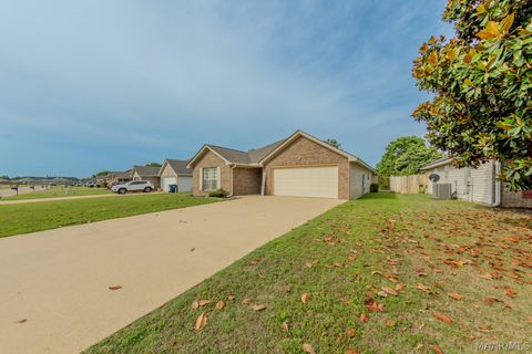 Photo of 353 COTTON LAKES Boulevard, Wetumpka, AL 36092 (MLS # 586765)
