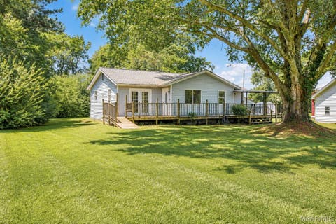 Photo of 867 Nobles Road, Wetumpka, AL 36092 (MLS # 589656)