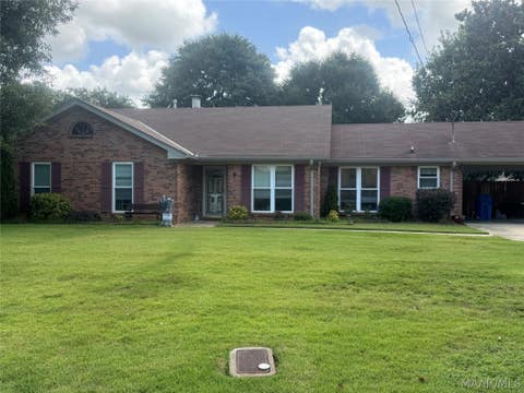 Photo of 1214 Yorkshire Drive, Prattville, AL 36067 (MLS # 588988)