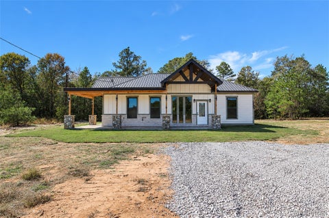 Photo of 1439 County Rd 43 Road, Prattville, AL 36067 (MLS # 591510)