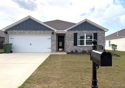 Photo of 6013 Cunningham Trail, Montgomery, AL 36116 (MLS # 587814)