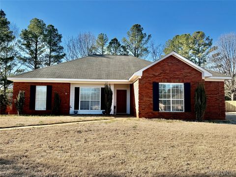 Photo of 175 Post Oak Place, Wetumpka, AL 36093 (MLS # 583654)