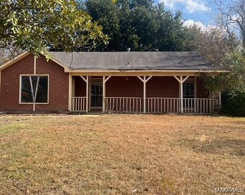 Photo of 2817 SHENANDOAH Drive, Montgomery, AL 36116 (MLS # 581859)