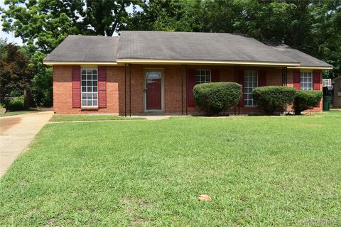 Photo of 533 Glade Park Loop, Montgomery, AL 36109 (MLS # 587549)