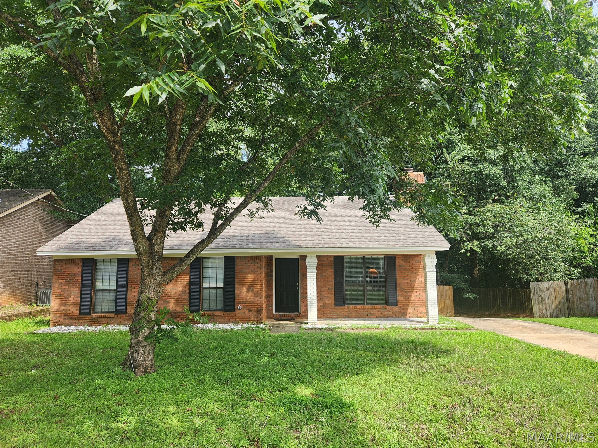Photo 1 of 34 — 1214 Camellia Woods Court, Prattville, AL 36067