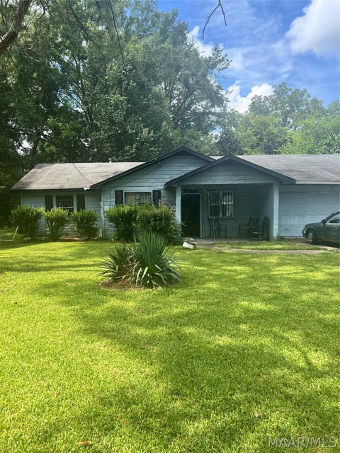 Photo of 303 Azalea Drive, Montgomery, AL 36105 (MLS # 589461)
