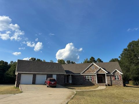Photo of 17 Indian Head Circle, Selma, AL 36701 (MLS # 580229)
