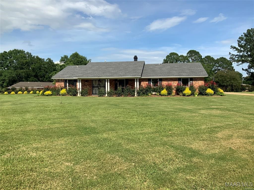 Photo 1 of 30 — 101 Natchez Court, Montgomery, AL 36117