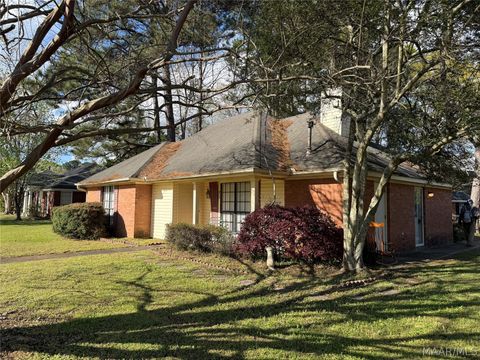 Photo of 920 Countryside Lane, Montgomery, AL 36117 (MLS # 584556)