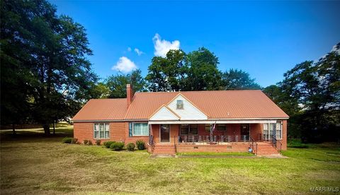 Photo of 301 Overlook Road, Greenville, AL 36037 (MLS # 582105)