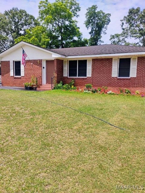 Photo of 1127 Rosedale Drive, Montgomery, AL 36107 (MLS # 582157)