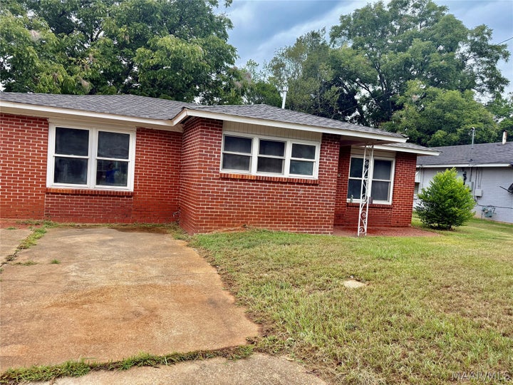 Photo 1 of 15 — 327 Milton Road, Montgomery, AL 36110