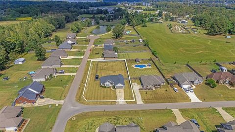 Photo of 140 Jess Place, Wetumpka, AL 36092 (MLS # 580428)