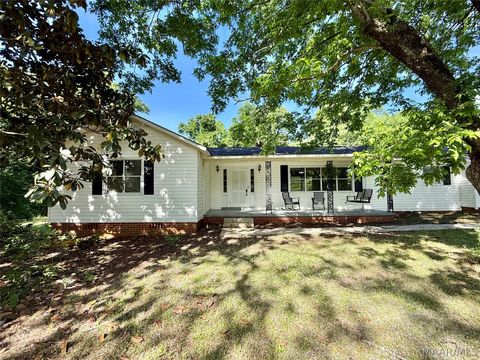 Photo of 1355 N ANN Avenue, Tallassee, AL 36078 (MLS # 586325)