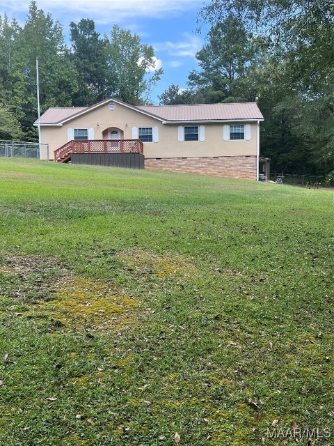 Photo of 162 Old Barn Road, Wetumpka, AL 36092 (MLS # 580750) Photo of 162 Old Barn Road, Wetumpka, AL 36092 (MLS # 580750)