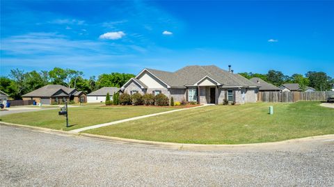 Photo of 2133 Waterstone Drive, Deatsville, AL 36022 (MLS # 585375)