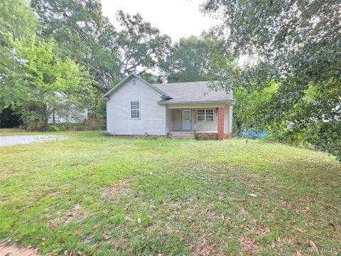 Photo of 311 4th Street, Tallassee, AL 36078 (MLS # 590482)