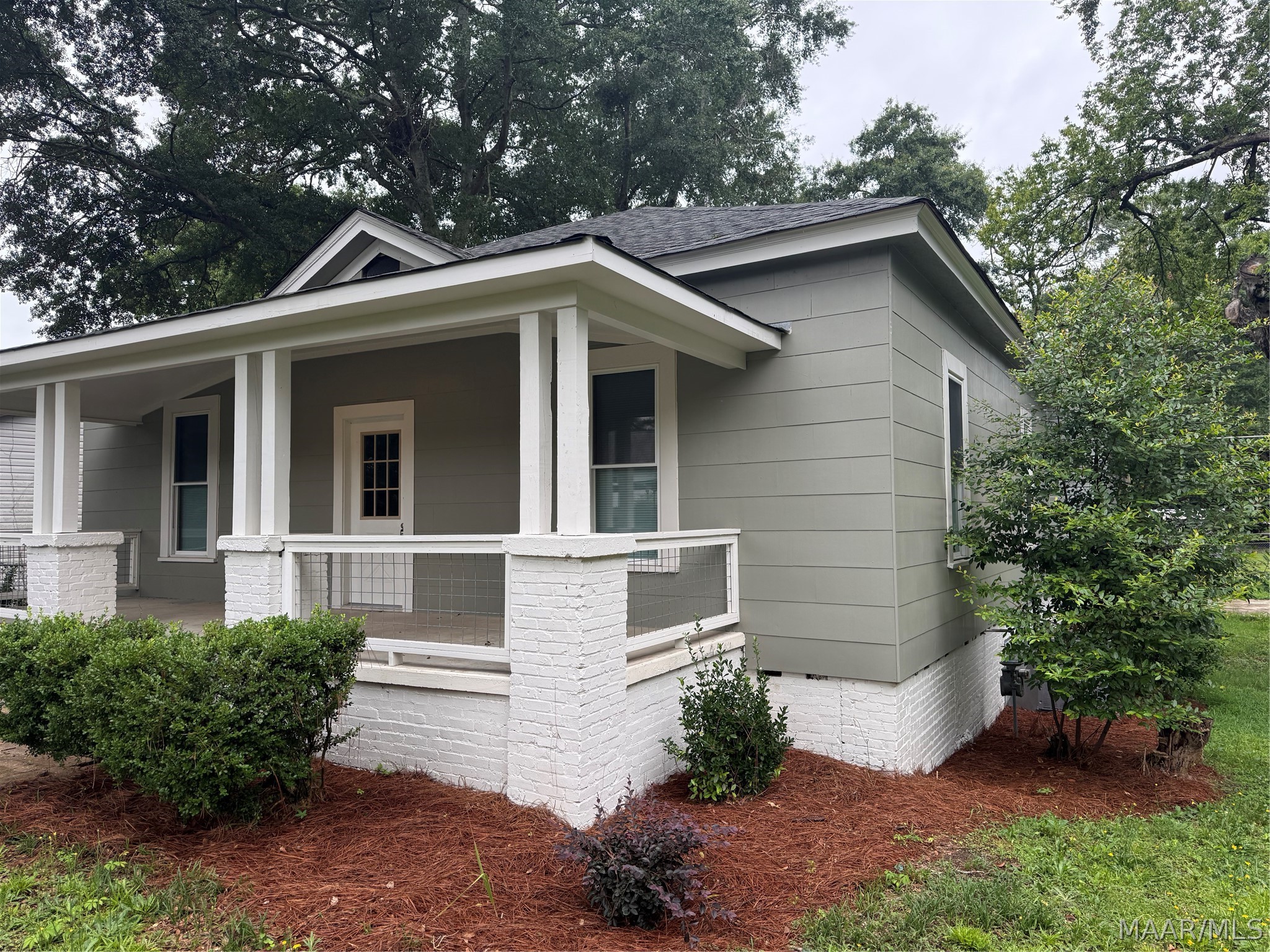 Photo 1 of 17 — 409 Lilly Avenue, Tallassee, AL 36078