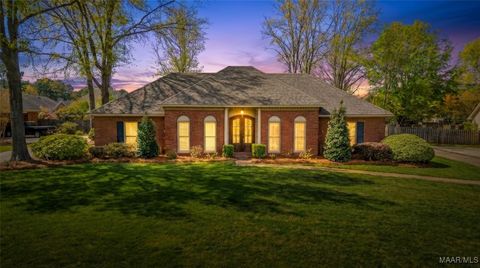 Photo of 9719 IVY GREEN Drive, Montgomery, AL 36117 (MLS # 582930)