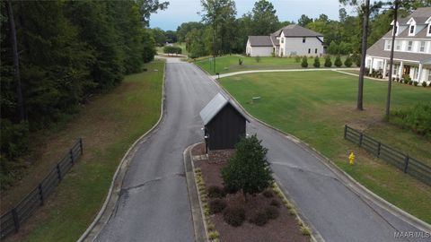 Photo of 16 Doe Run Court, Pike Road, AL 36064 (MLS # 561985) Photo of 16 Doe Run Court, Pike Road, AL 36064 (MLS # 561985)