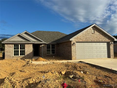 Photo of 43 Kelsey Way, Wetumpka, AL 36092 (MLS # 580416)