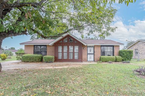 Photo of 544 Conrad Street, Montgomery, AL 36110 (MLS # 580932)