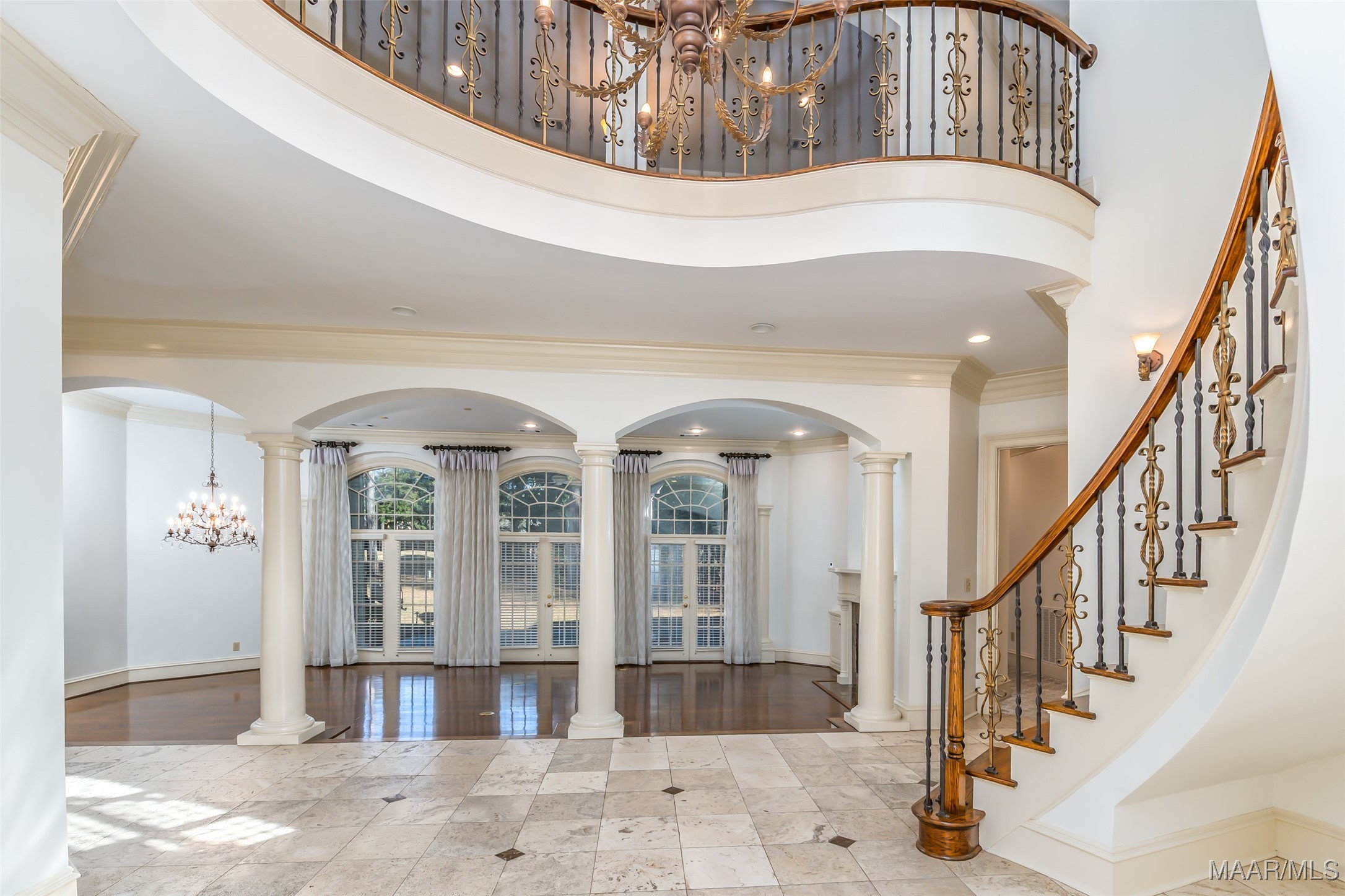 9861 WYNCREST Circle