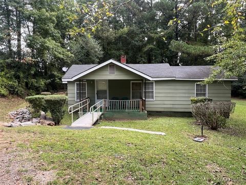 Photo of 73 Park Street, Goodwater, AL 35072 (MLS # 580641)