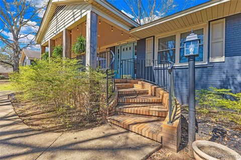 Photo of 201 Greencrest Lane, Prattville, AL 36067 (MLS # 588121)