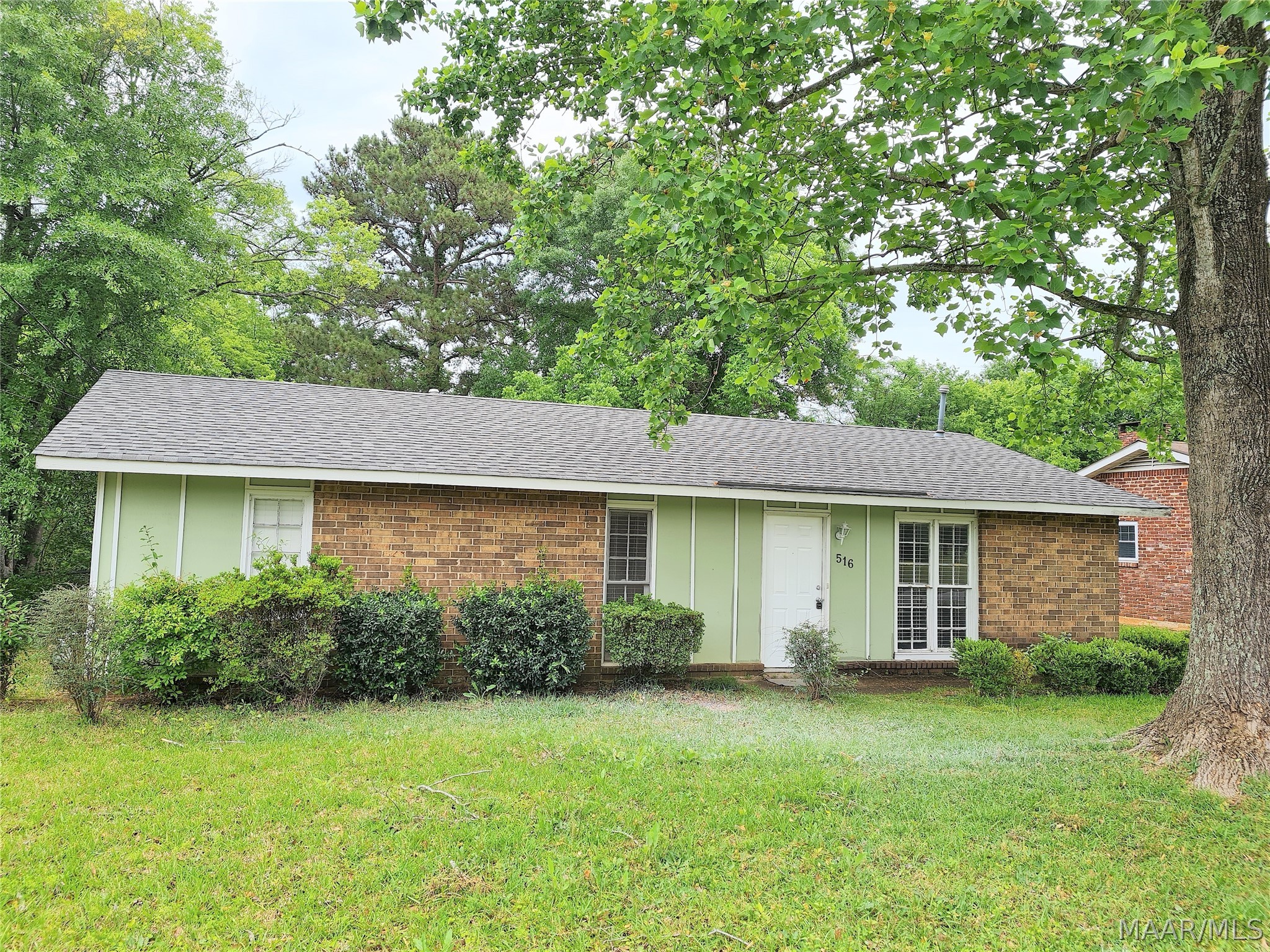 Photo 1 of 26 — 516 Lawndale Lane, Montgomery, AL 36109