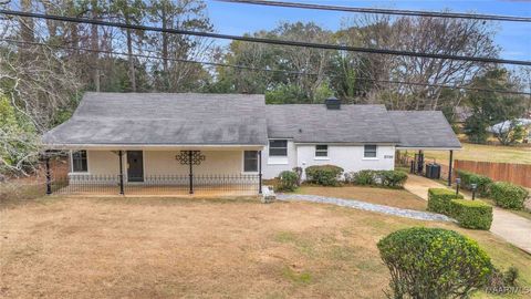 Photo of 3735 Dalraida Terrace, Montgomery, AL 36109 (MLS # 583137)