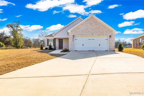 Photo of 660 June Street, Prattville, AL 36066 (MLS # 583482)