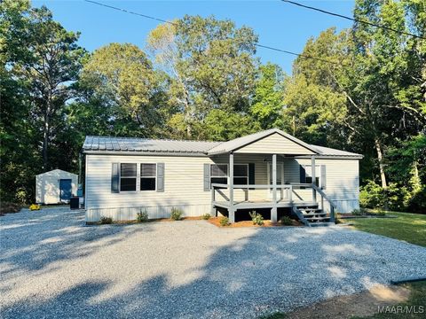 Photo of 205 Ashwood Drive, Titus, AL 36080 (MLS # 580107)